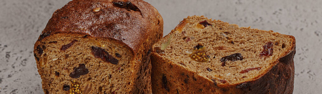 rye fruit bread with walnuts and figs