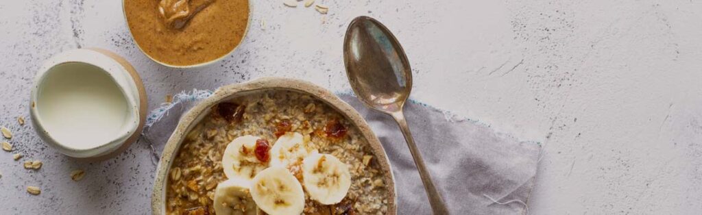 Kialla's Banana Honey Overnight Oats with banoffee sauce