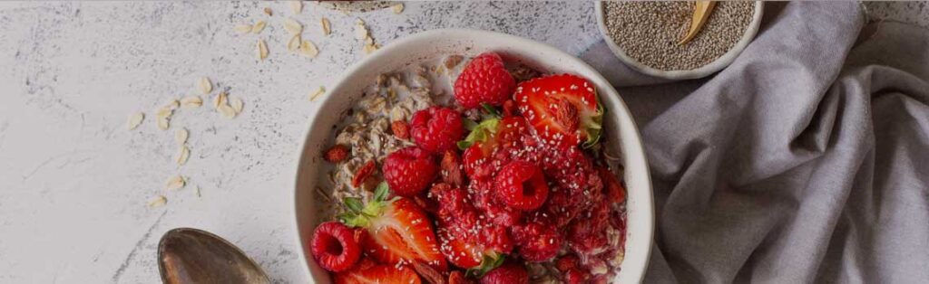 Berry Overnight Oats